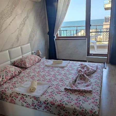Apartament Piero Pomorie Esterno foto