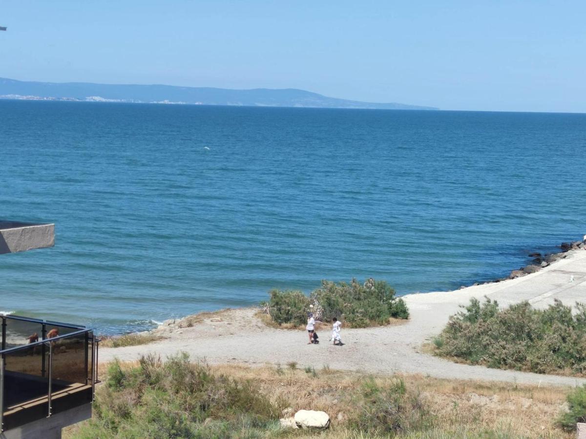 Apartament Piero Pomorie Esterno foto